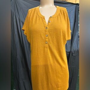 Old Navy Gold Short Sleeve Button Down Polo